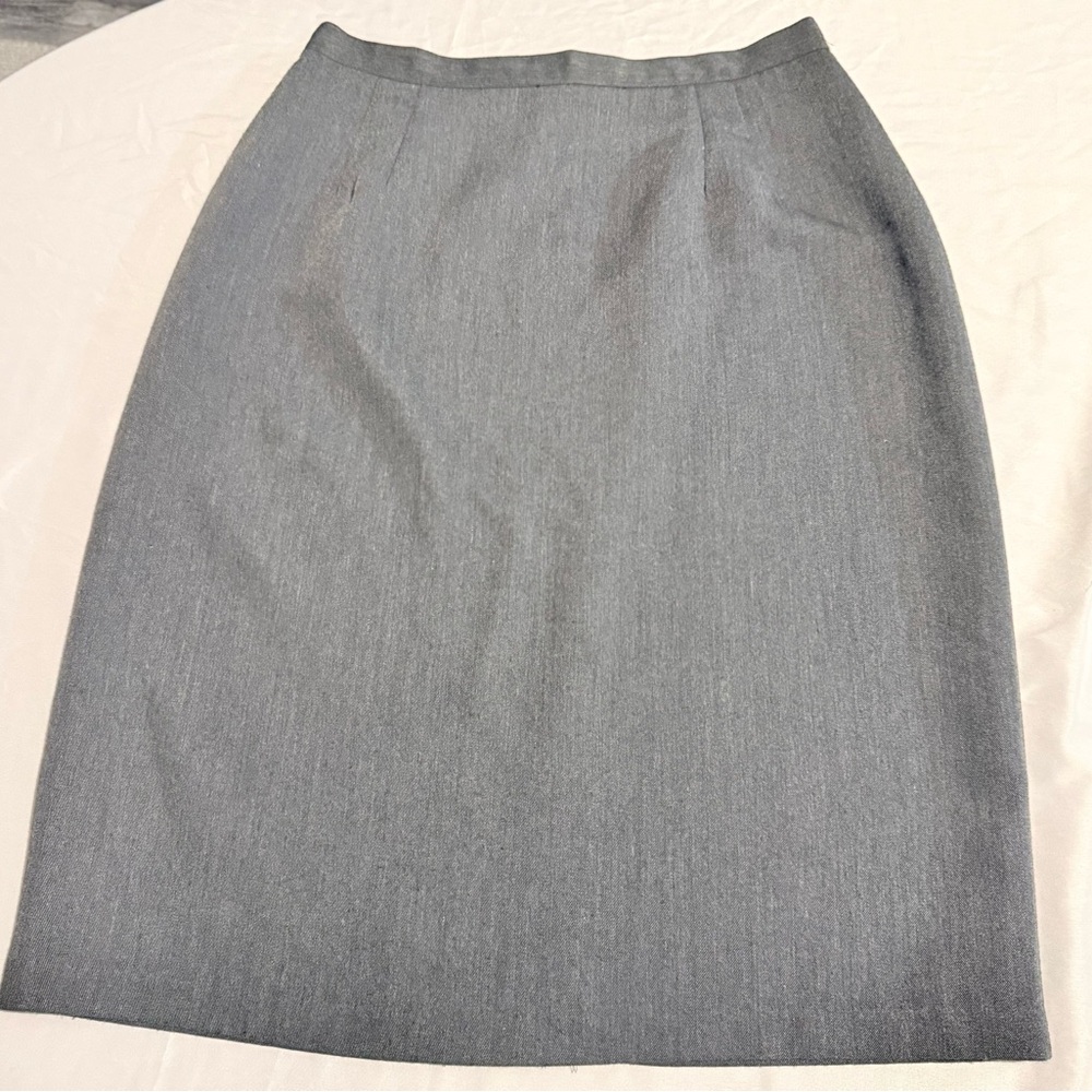 Vintage Ship ‘ n Shore Gray Straight Lined Skirt Slit In Back Sz16  Made In USA